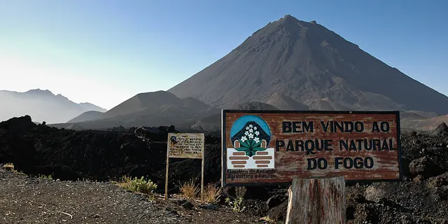 Ecotourism in Cape Verde: sea, salt and turtles