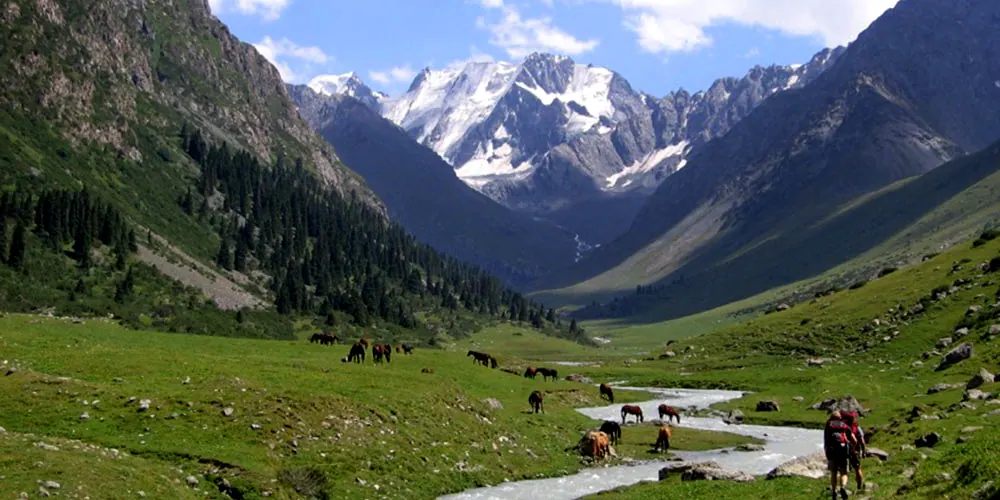 Unveiling the Pamir: A Film Project about The Silk Road Hidden Gem