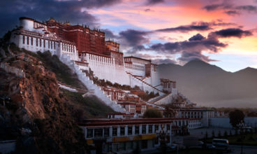 China, Yangtze and Tibet Explorer