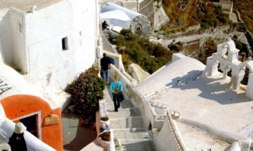 Sailing Greece – Mykonos to Santorini